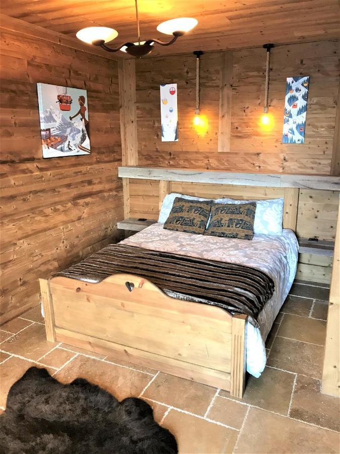 Chalet Miravidi, Montchavin-La Plagne, Jacuzzi & Sauna Bagian luar foto