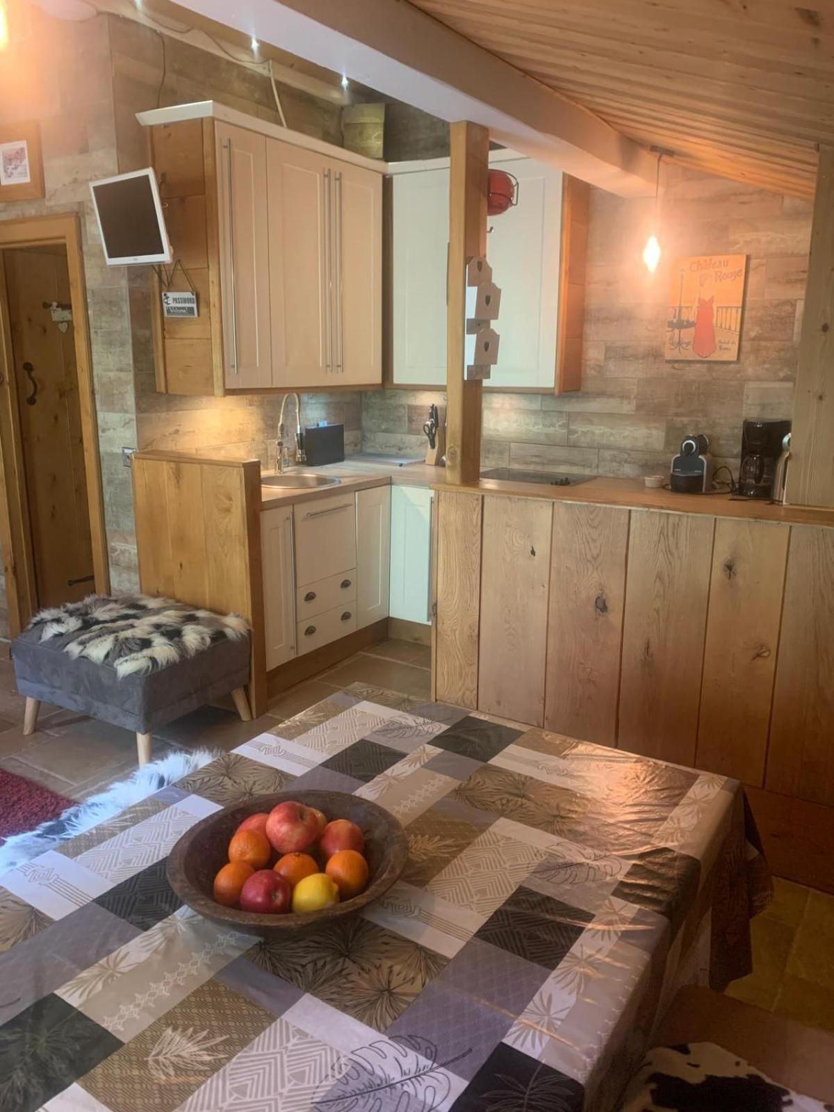 Chalet Miravidi, Montchavin-La Plagne, Jacuzzi & Sauna Bagian luar foto