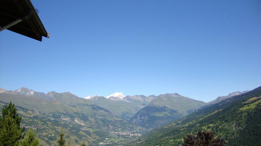 Chalet Miravidi, Montchavin-La Plagne, Jacuzzi & Sauna Bagian luar foto